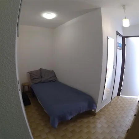 Climatise 3 Couchages Avec Terrasse Et Parking Prive - Port Camargue - Fr-1-731-92