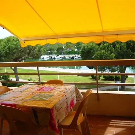 公寓 Climatise 3 Couchages Avec Terrasse Et Parking Prive - Port Camargue - Fr-1-731-92 *